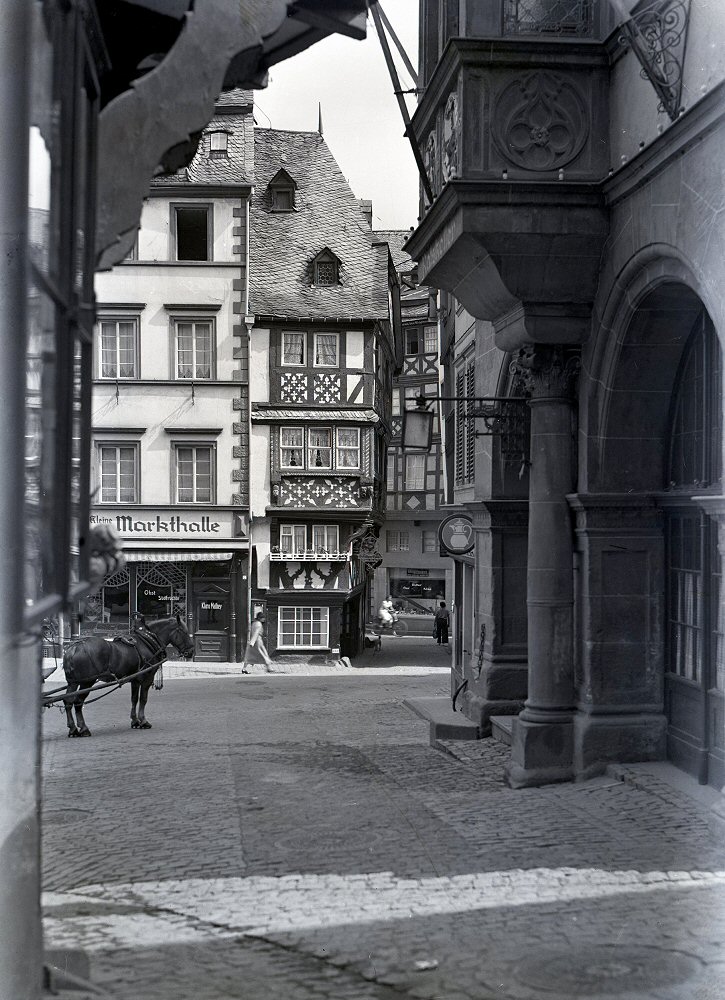 Blick vom Spitzhäuschen auf das Hein'sche Haus